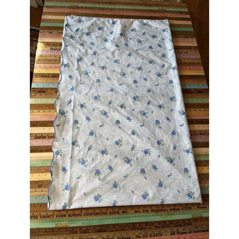 Vintage Cannon Royal Family Percale Full Flat Top Sheet Blue Floral Roses 81X104